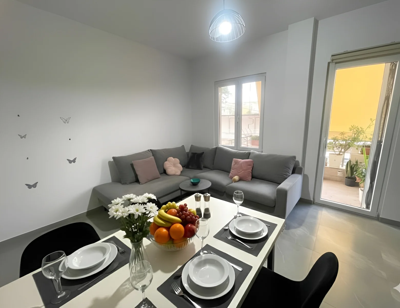 1+1 Apartment for Rent on Porta e Detit Street, Durrës