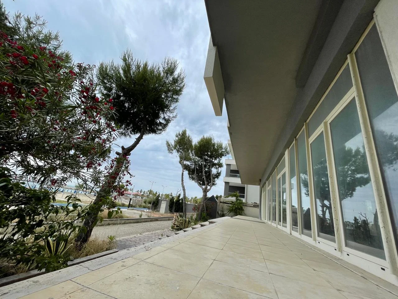 Restaurant Premises, 470 m² – Durrës