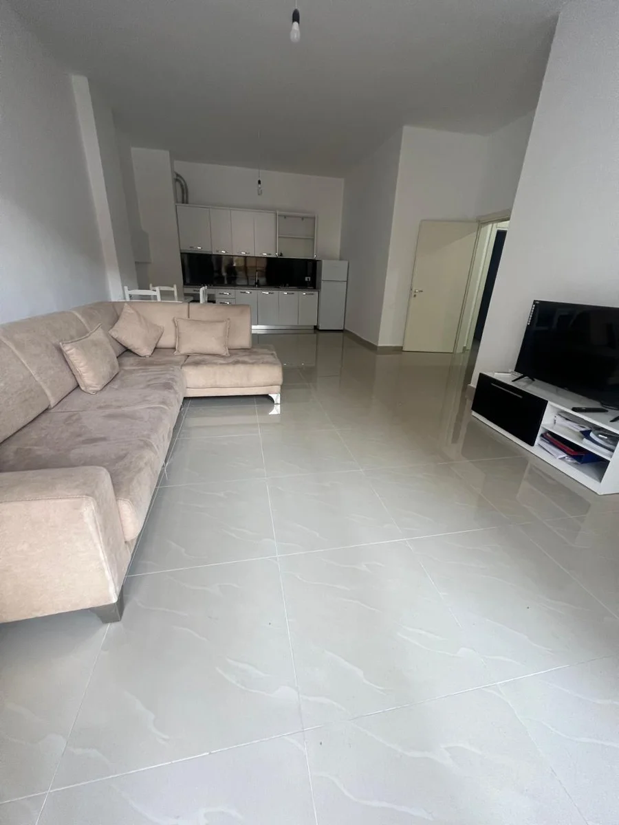 1+1 Apartment for Rent on Adria Street, Durrës
