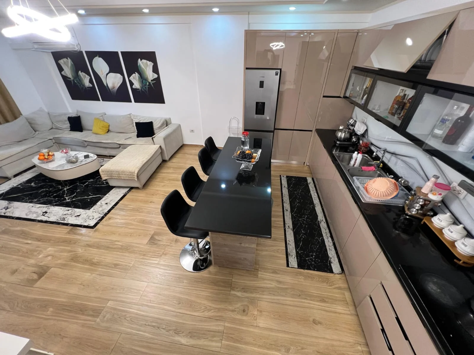 Furnished 2+1 Apartment in Tirana