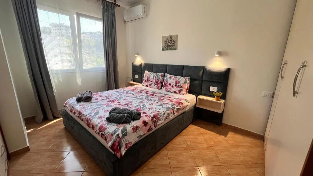 1+1 Apartment for Rent on Liria Street, Durrës